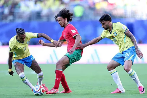 أيوب بوعدي.. ضابط إيقاع وسط المغرب ومُعطل مفاتيح لعب السامبا (تحليل)